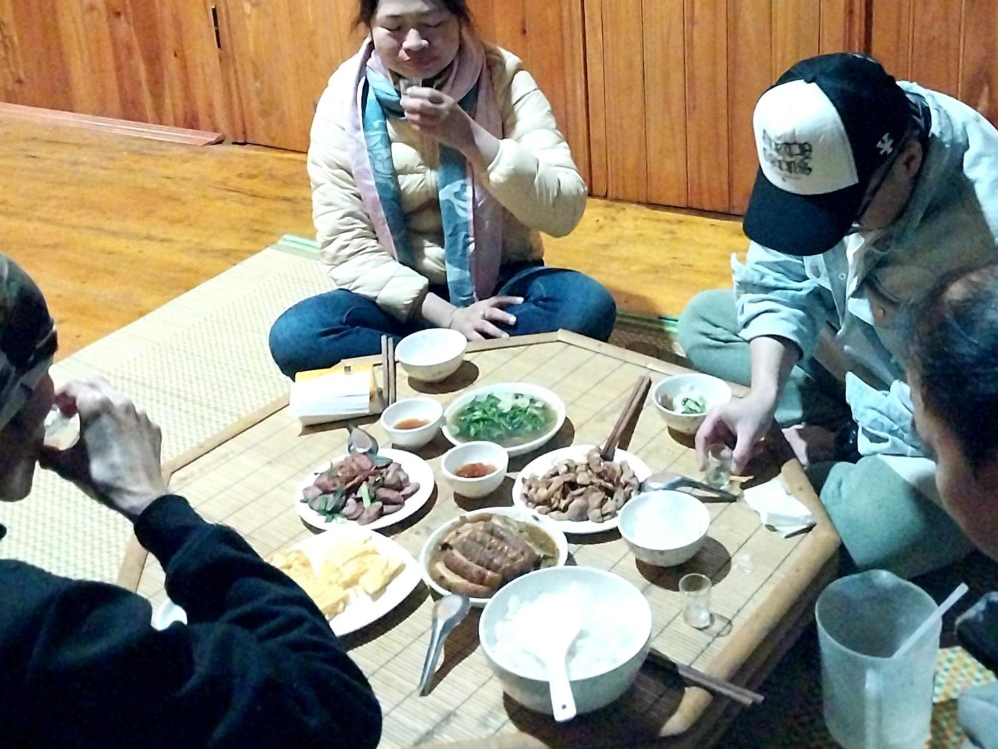 Trieu Hoan Homestay Cao Bang Quarto foto